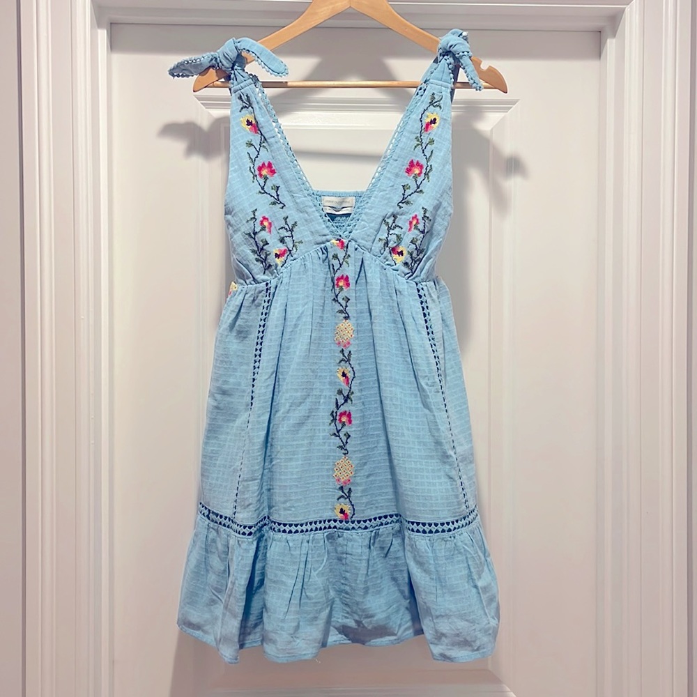Urban Outfitters Embroidered Blue Dress. Size XS. 100% cotton.